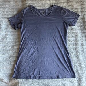 32 Degrees Cool Women's Small Lavender Stretchy T-Shirts (2 Pack)